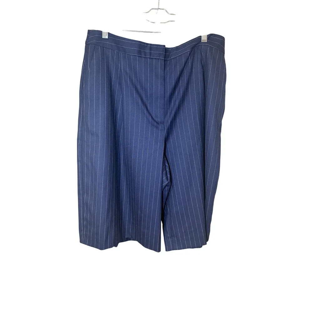 Anthropologie NWT Pinstripe Culottes Pleated Trouser Shorts Blue Size 16 Petite